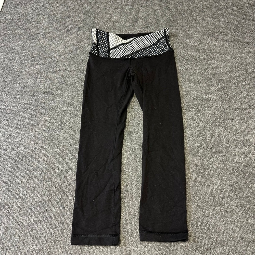 Lululemon Leggings Womens Size 2 Black Geometric Waistband Cropped Athletic Yoga